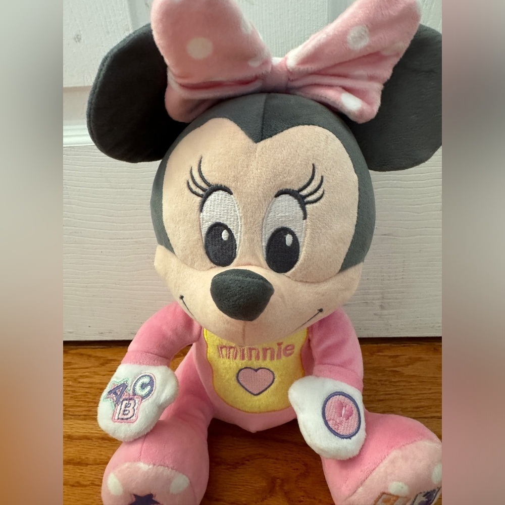 NWOT Minnie Mouse Learning Toy - Picture 2 of 3